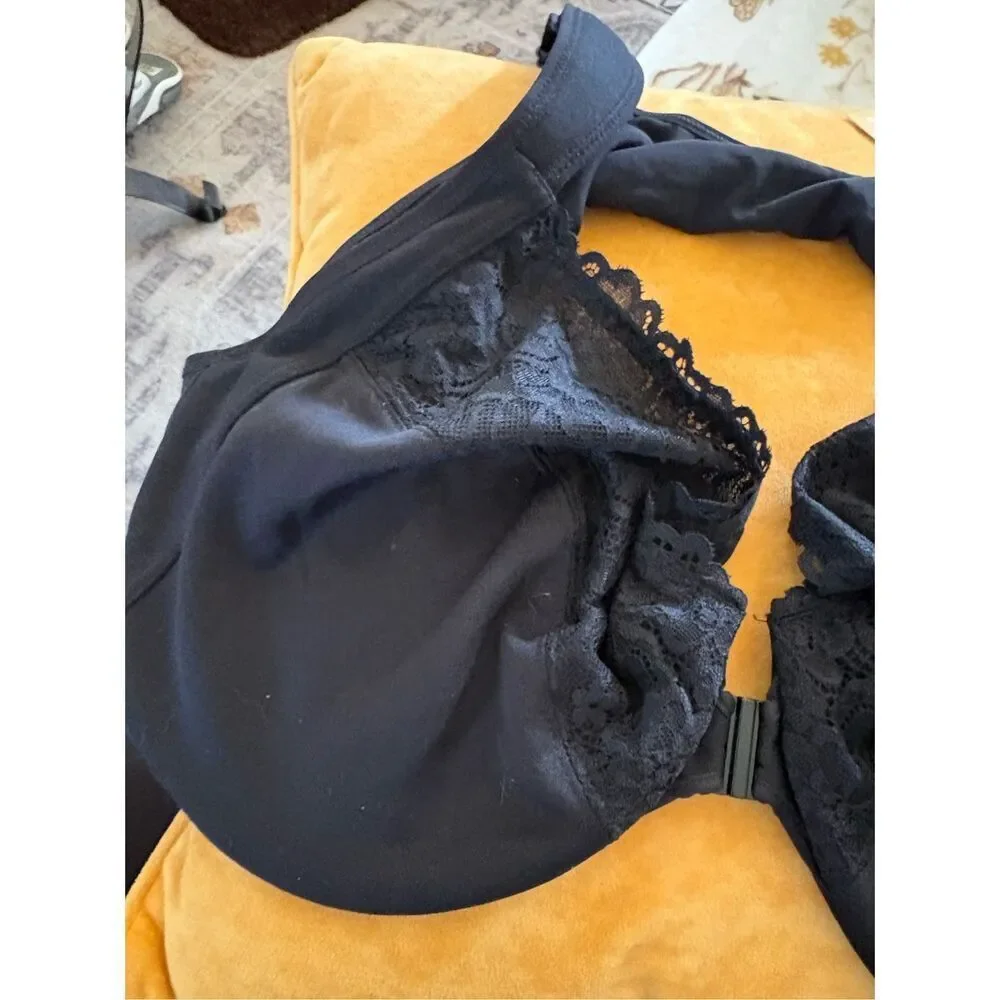 Delimira Front Closure Bra - Picture 4 of 8